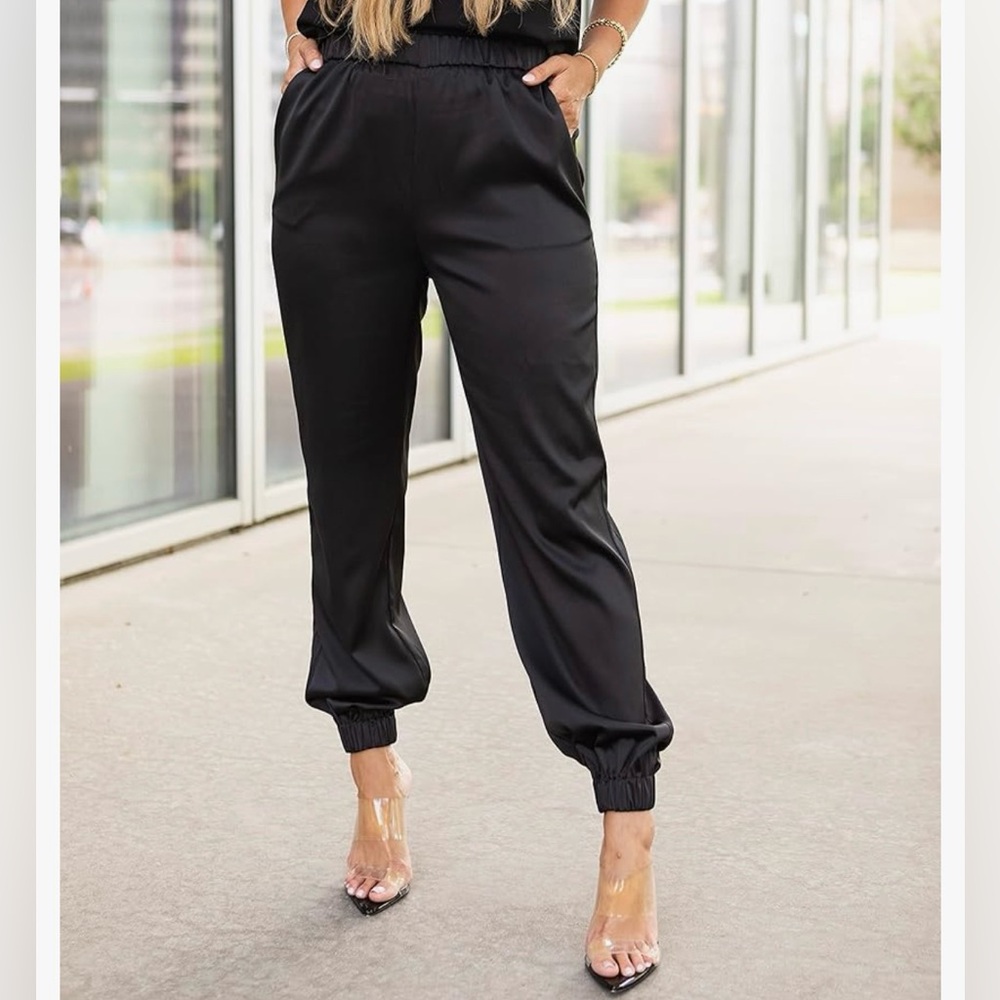 Womens Black Elastic Cuff Jogger Pants - Stylish Everyday Comfort